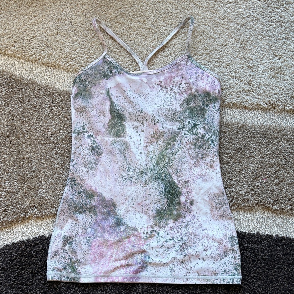 Lululemon bundle size 6 - Picture 3 of 9